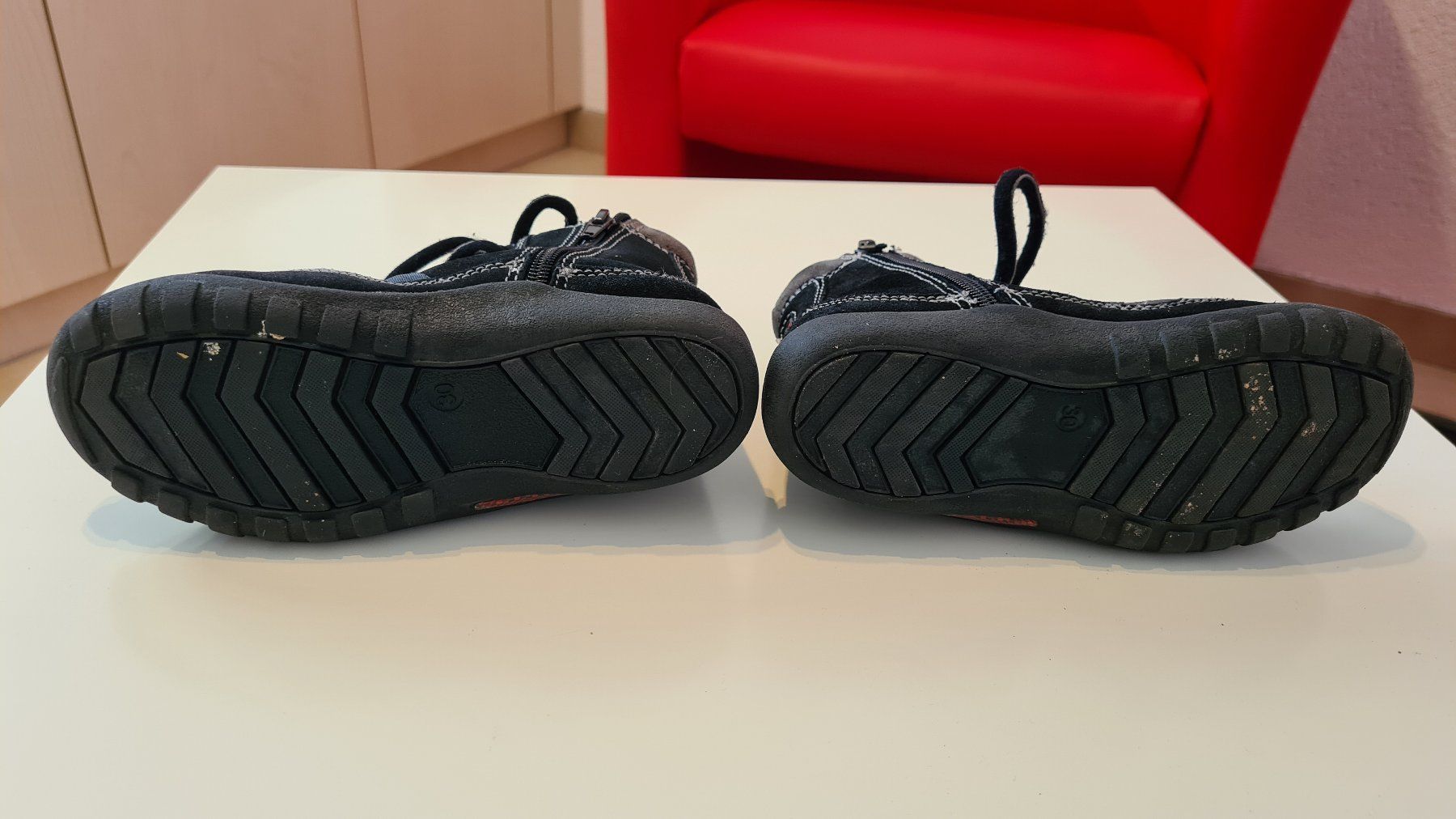 Scarpe per ragazzi: Schuhe Jungs Grösse 30 – Usato da Obergösgen venduto da schesom 2