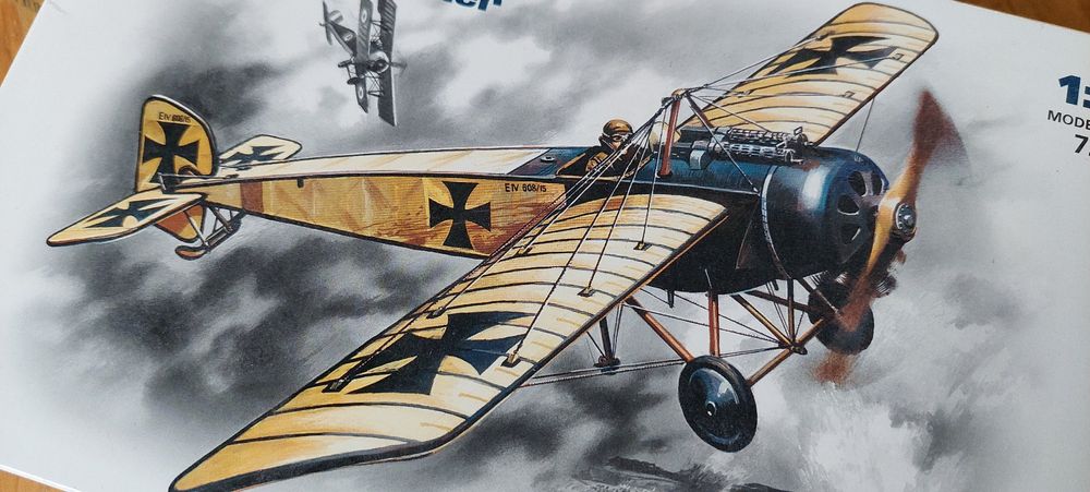 Plastikbausatz Modellflugzeug PFALZ E.IV, ICM Nr. 72121 | Kaufen auf ...