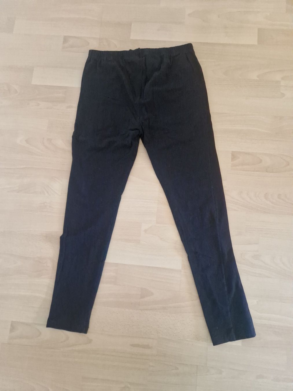 C&A Leggings: Schwarze Leggins. Grösse 40/42 – Usato da Greifensee venduto da Janali01