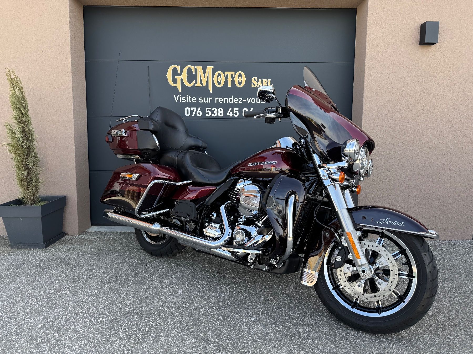 Harley-Davidson Chopper: Harley Davidson Electra Glide LEASING POSSIBLE – Usato da Echallens venduto da HD90 1