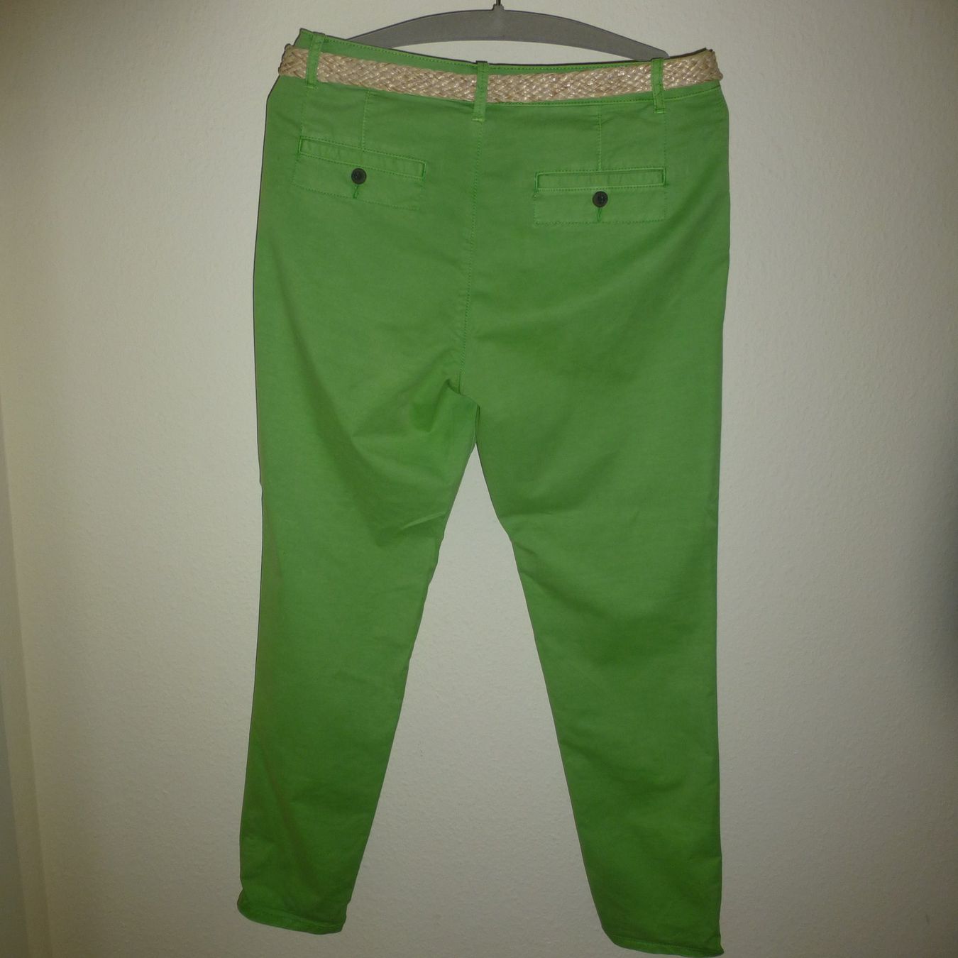 Esprit Hosen: Esprit Hose mit Gurt – Gebraucht aus Hergiswil NW von annettelia 1