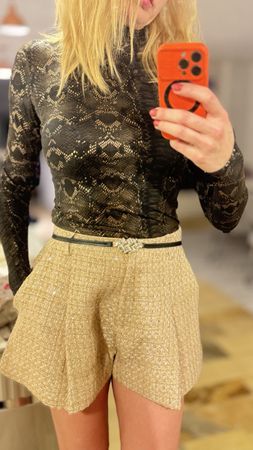 Elegante Tweed-Shorts mit Glitzer, Grösse M