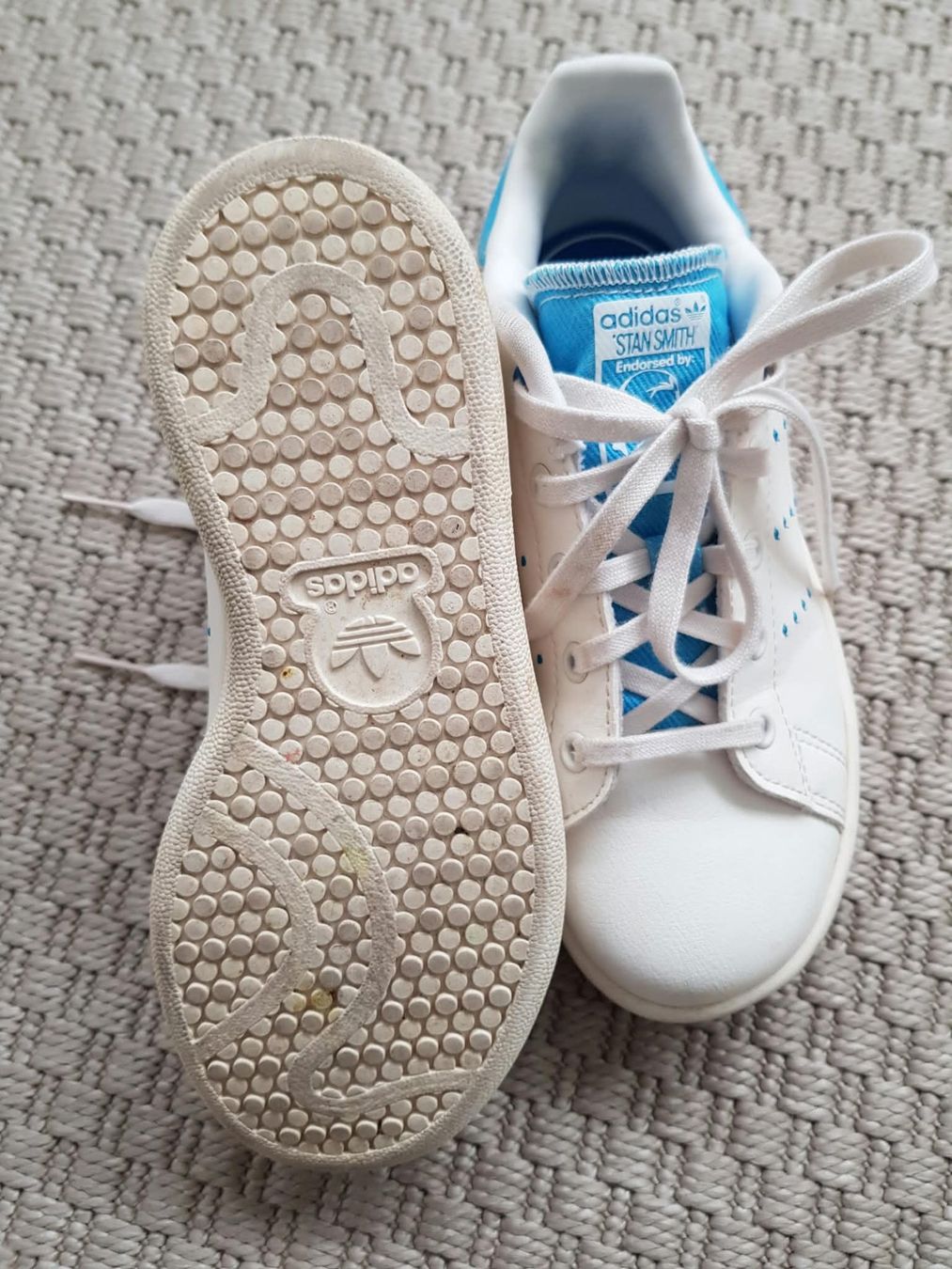 Adidas Scarpe per ragazzi: Adidas Kinder Sneakers – Usato da Münchenstein venduto da mt25 2