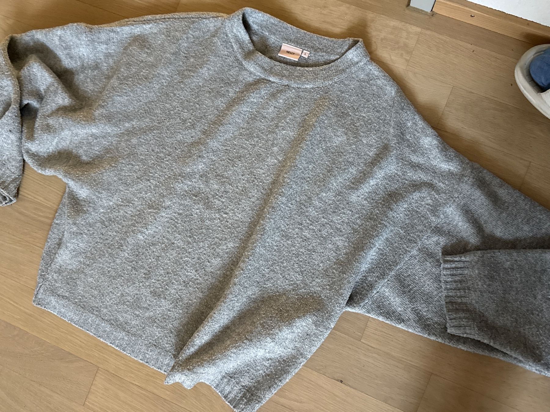 Maglioni & Felpe: Kuscheliger Strickpulli NELLY, Gr. L – Usato da Amriswil venduto da used2use 1