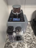 DeLonghi Rivelia Kaffeevollautomat - grau neuwertig