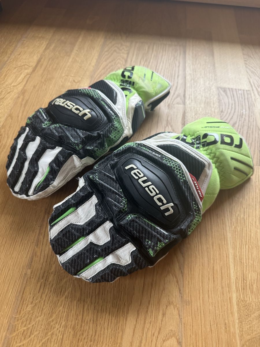 Reusch Altri accessori da uomo: Reusch Handschuhe Worldcup Warrior GS Mitten – Usato da Unterägeri venduto da Nando_Reiser