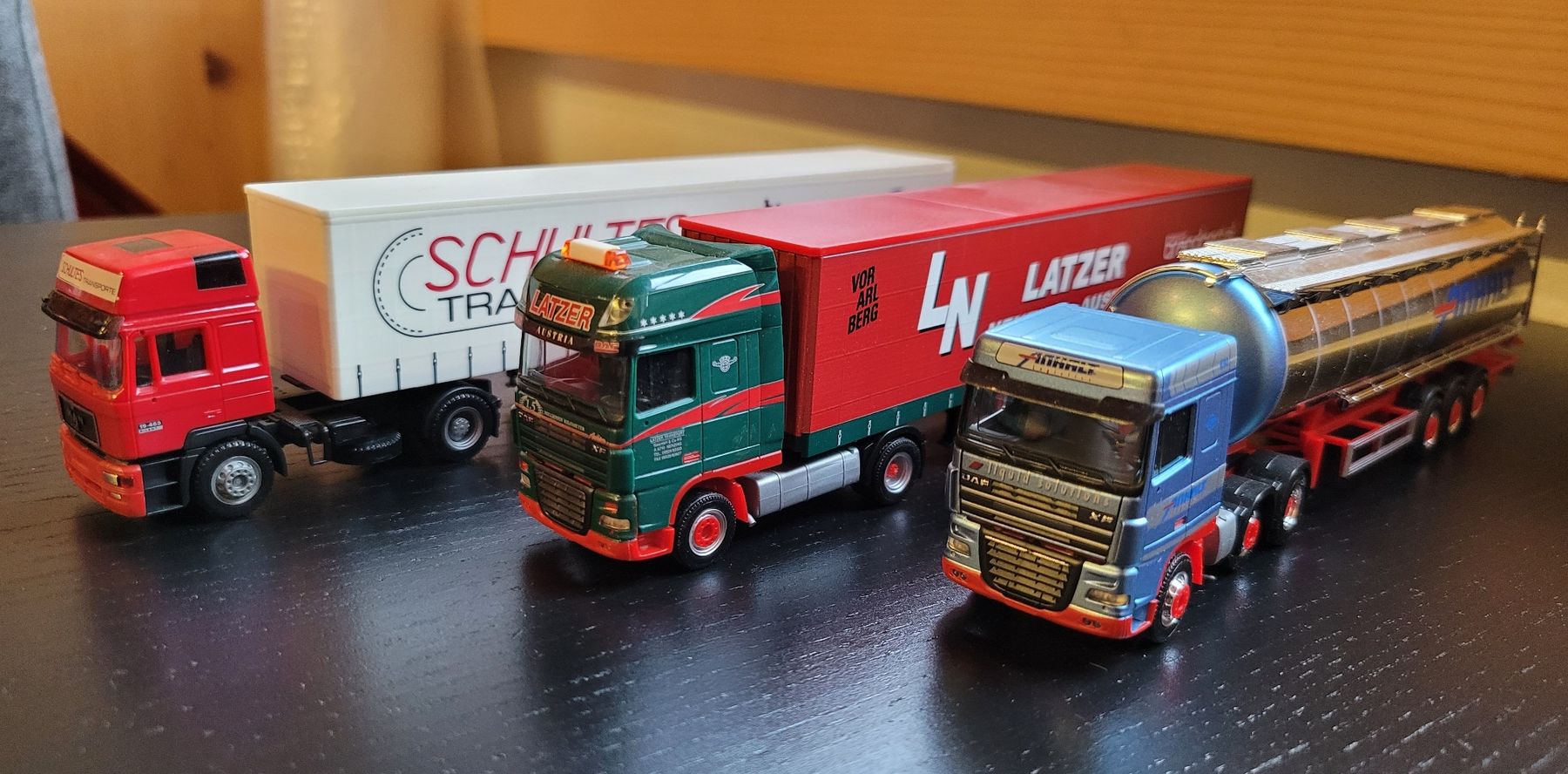 Herpa Modellbausätze & Standmodelle: Herpa LKW's 1:87 – Gebraucht aus Hettiswil von kuese85
