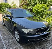 Schnäppchen BMW 118i, Top Zustand, Ab MFK, 8- fach bereift
