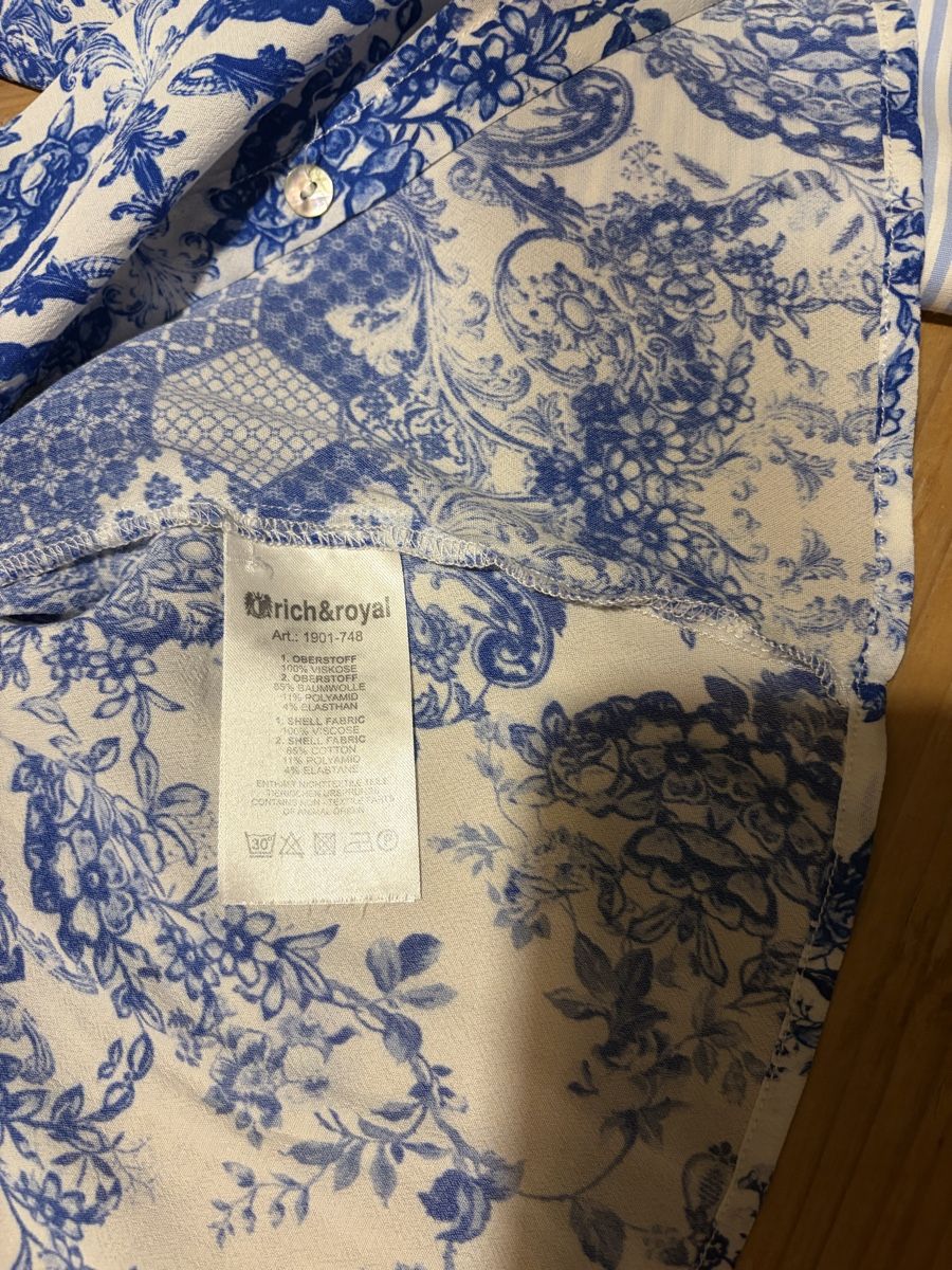 Rich & Royal Camicette: Rich&Royal Bluse, Gr. 36, Blau-Weiss – Usato da Altendorf venduto da Charlyle 3
