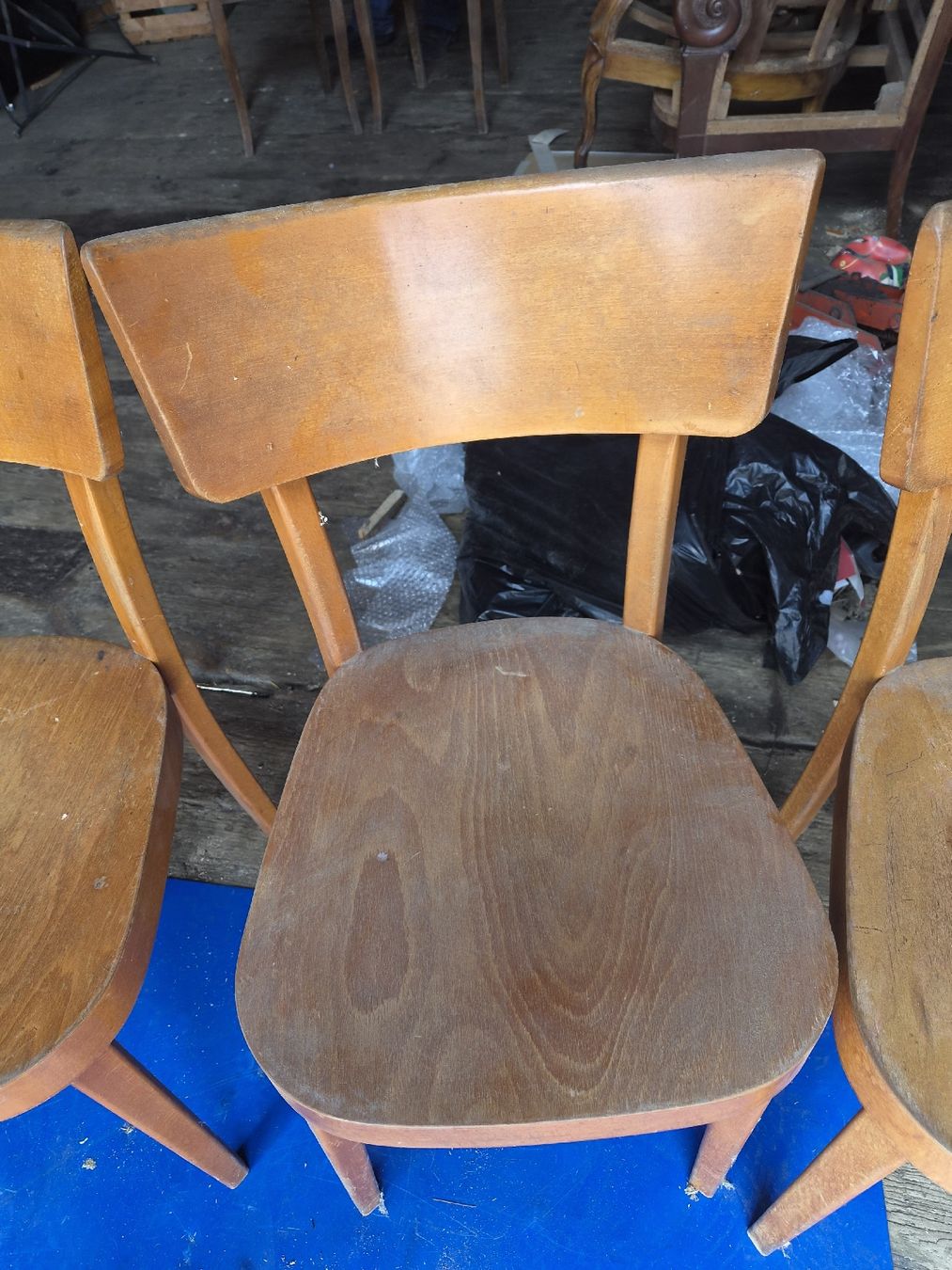 Sedie: 3 anciennes chaises – Usato da Farvagny-le-Grand venduto da CollectibleWatches 2