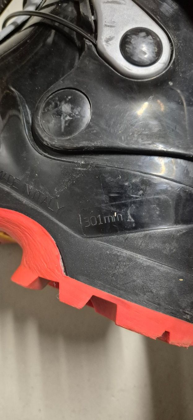 Scarpa Scarpe da donna: Ski Schuhe Damen Touren Ski – Usato da Ebnat- Kappel venduto da SgtBalu 4
