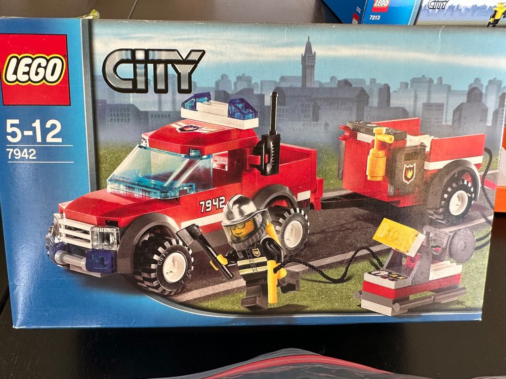 Lego City 7213 & 7942 Fire Fighter vehicles | Kaufen auf Ricardo