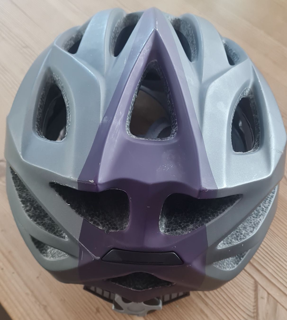 Caschi: Velohelm Gr. 53-58 – Usato da Beinwil Freiamt venduto da tafa8 2