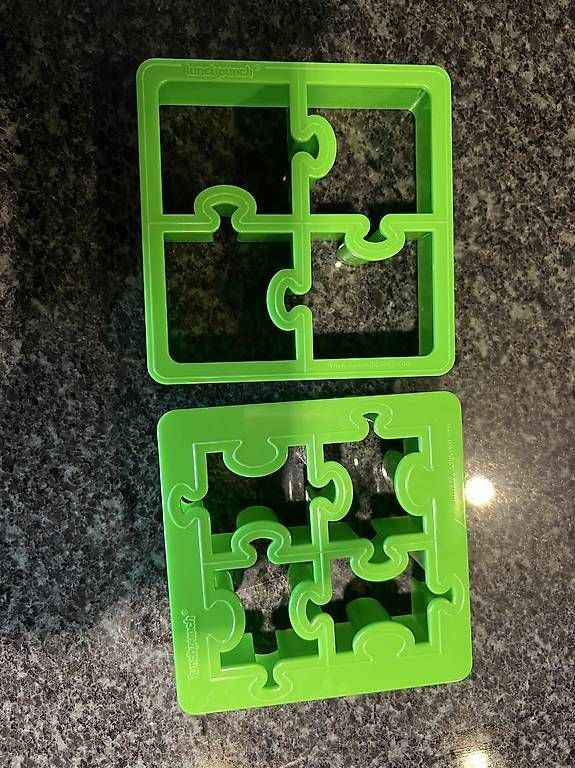 Appareils de cuisine: Sandwich Ausstecher Puzzle – D'occasion à Rotkreuz par l_cornelia_l 1