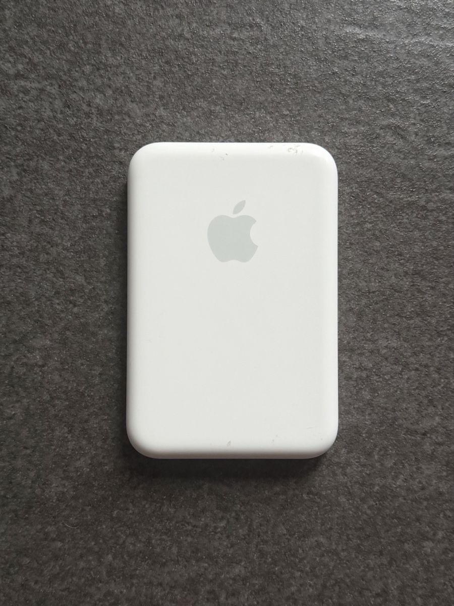 Apple Batterie: Apple MagSafe Battery Pack – Usato da Zürich venduto da cENS0R