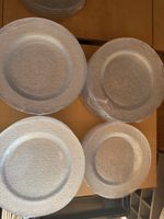 Teller aus Glas mit Muster 78 Stück
