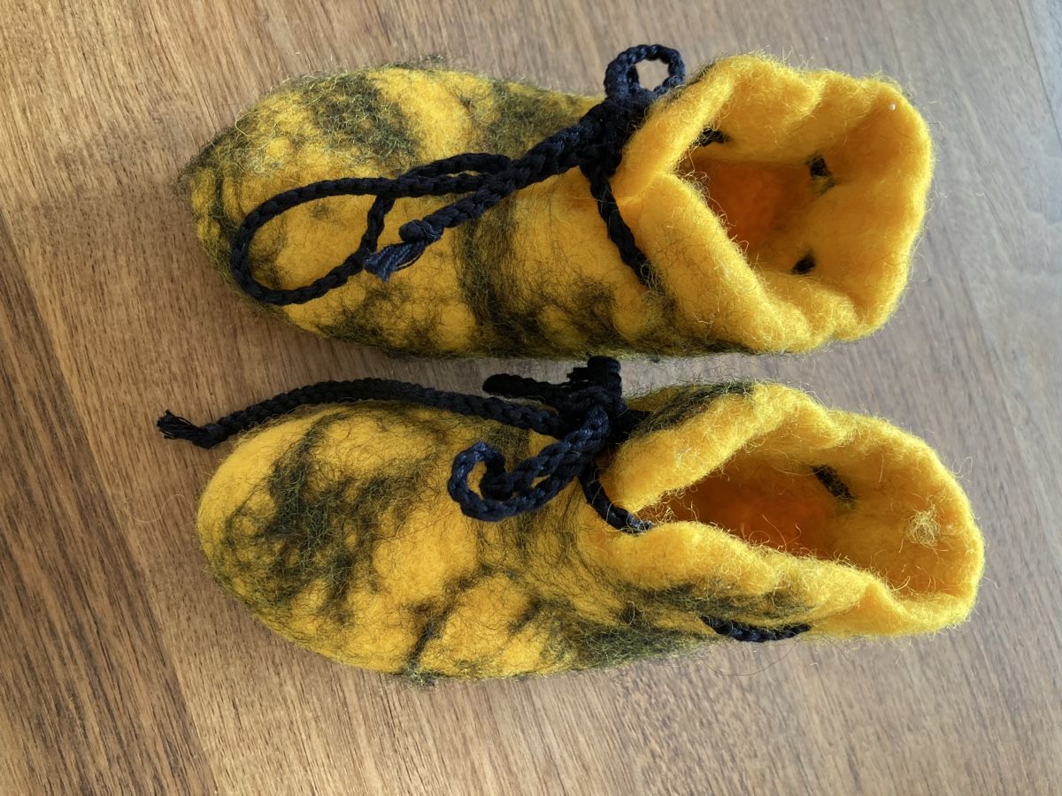 Scarpe per ragazzi: Filzfinken gelb – Nuovo (secondo la descrizione) da Kesswil venduto da Branca-01 6