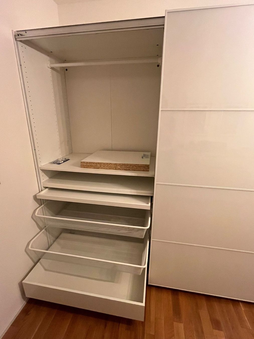 Ikea Armoires: IKEA PAX – D'occasion à Langenthal par JeGeh 4