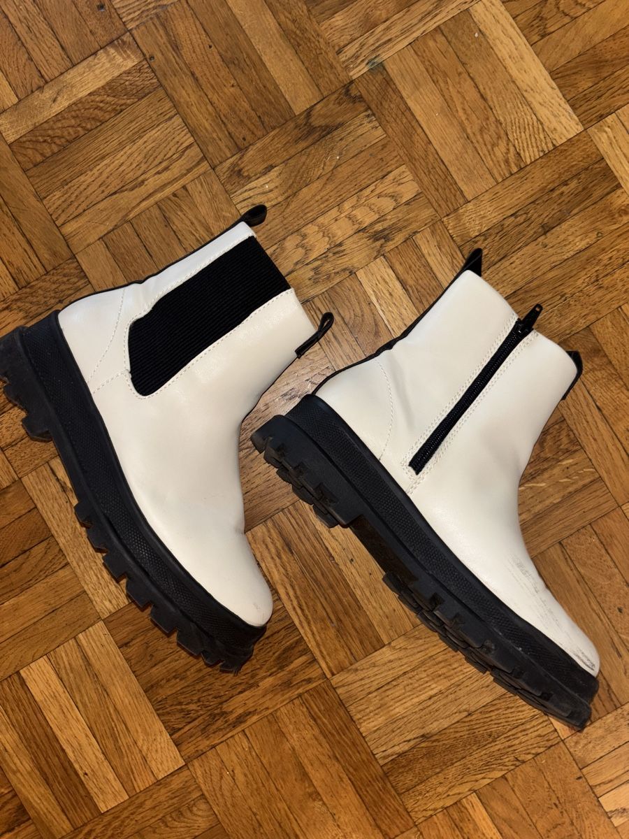 Zara Scarpe da donna: Bottines ZARA blanc cassé – Nuovo (secondo la descrizione) da Chêne-Bougeries venduto da sor_9rzp 2