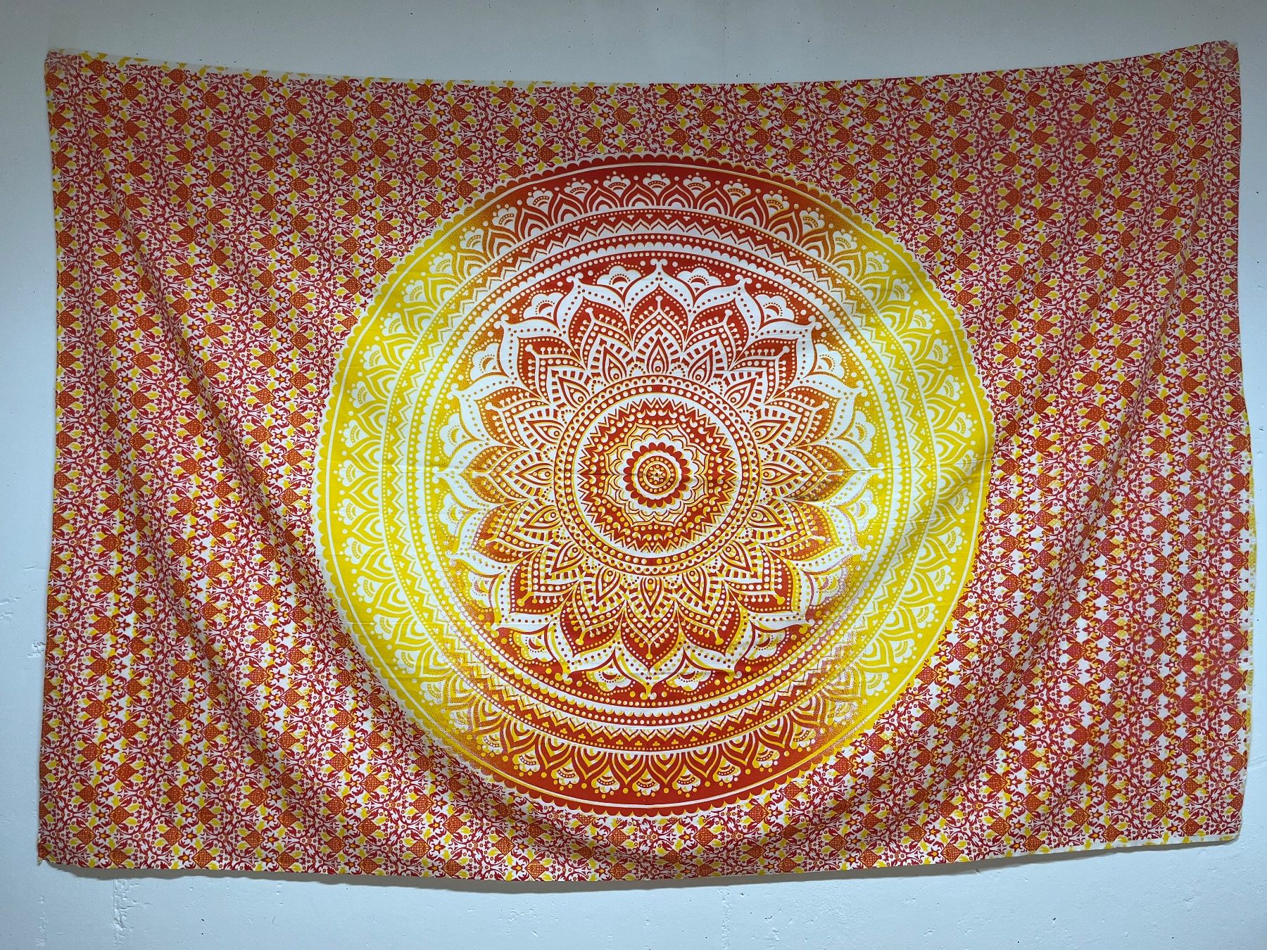 Tutte le decorazioni: MANDALA TUCH JAISALMER – Nuovo (secondo la descrizione) da Aesch BL venduto da flugsaurier73