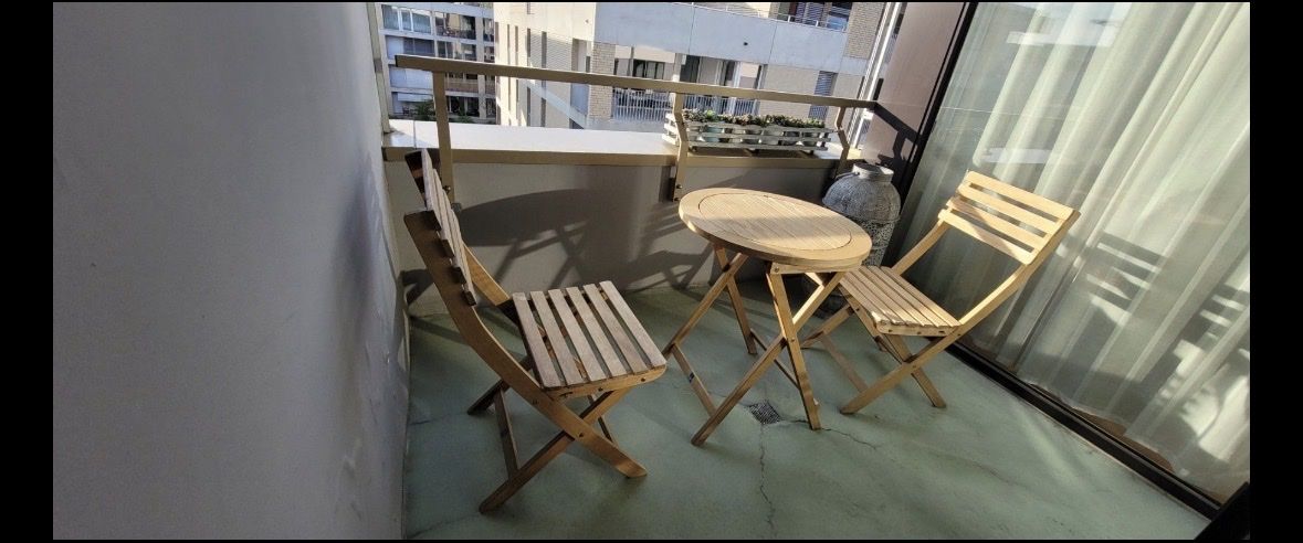 Set di tavolo e panche: Balkongarnitur Balkonset Gartenmöbel Balkonmöbel klappbar – Usato da Suhr venduto da parmaksiz