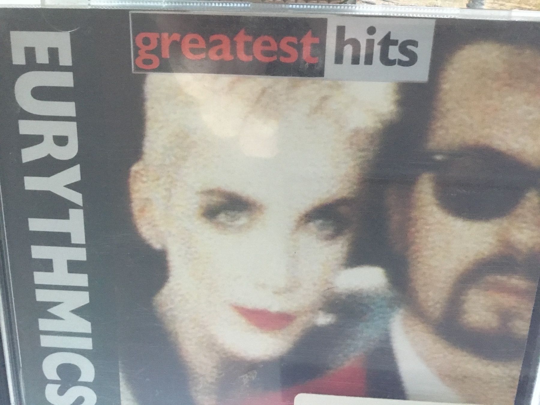 CD: Eurythmics Greatest Hits CD – Usato da Thierachern venduto da sweden08