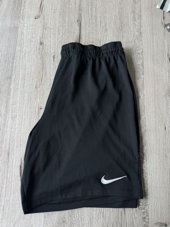 Nike Sport Shorts Schwarz