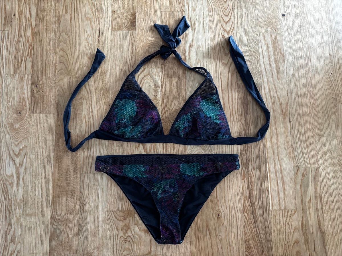 Adidas Badekleider & Bikinis: 4 Bikini Set Adidas Grösse S / M, Camouflage – Gebraucht aus Rümlang von Laufgitter01 3