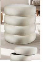 Sitzhocker mit Stauraum Altu Samtoptik creme-weiß