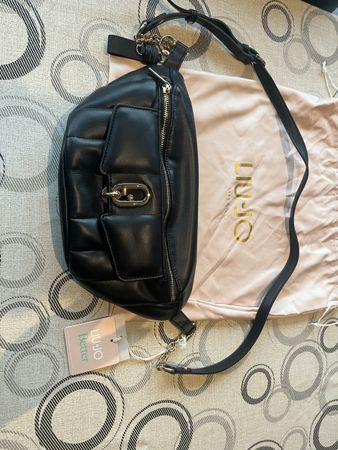 Banana LiuJo avec porte clefs