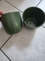 Blumentopf dunkelgrün Ø 15cm guter Zustand