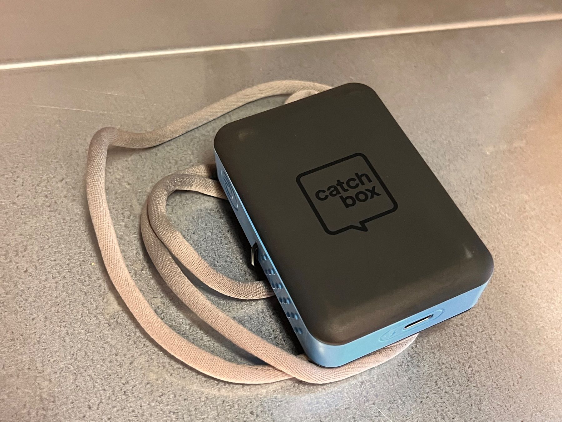Microfoni: Catchbox Plus Wireless Wurfmikrofon/Presenter - Komplettset – Usato da Fehraltorf venduto da m--w 4