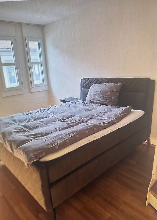 Betten: Boxspringbett 200 x 160 – Gebraucht aus Balzers von manro75 1