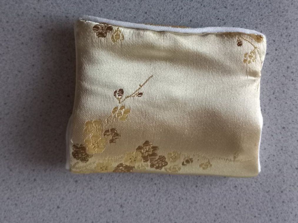 Borse: China Seiden Schmuck Tasche 8x7cm – Nuovo e nell'imballaggio originale da Winistorf venduto da acreativ2 2