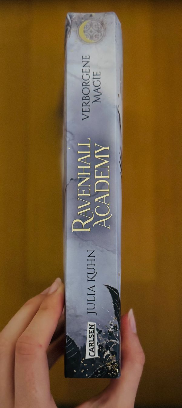 Libri: Ravenhall Academy- Julia Kuhn – Usato da Bettwil venduto da bellis_perennis_222 2