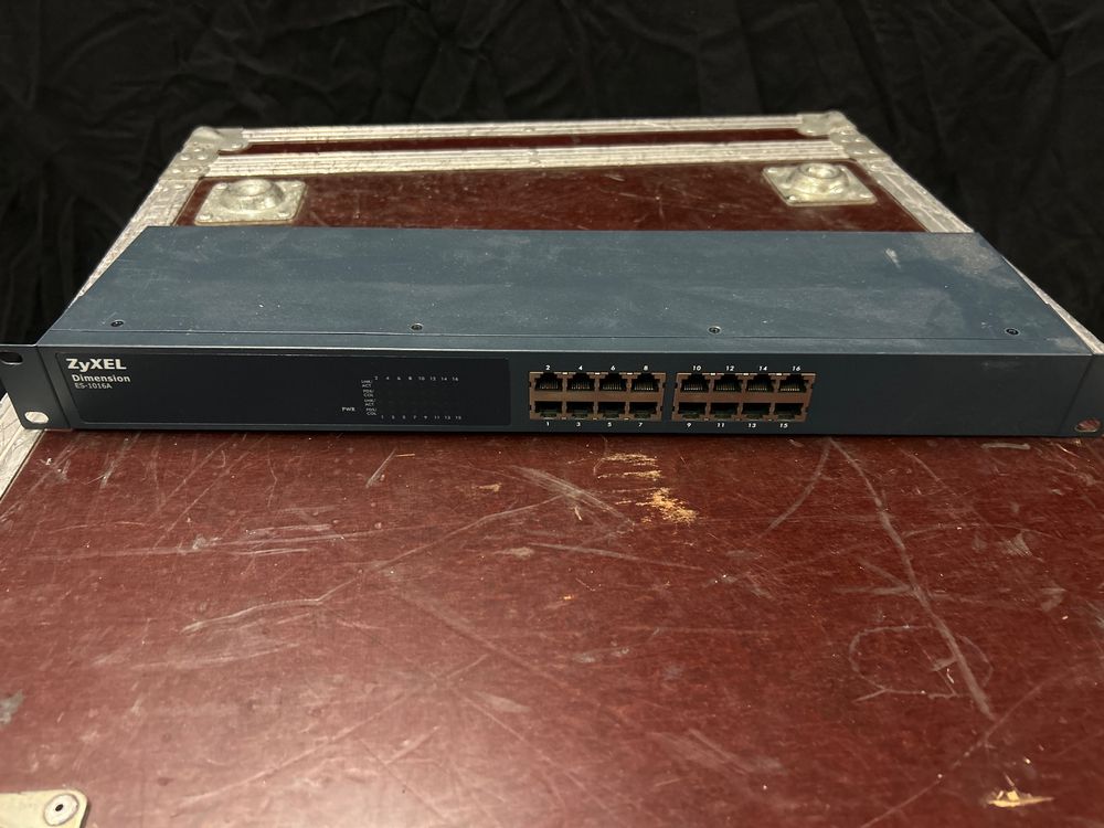 Zyxel dimension ES1016a switch Kaufen auf Ricardo