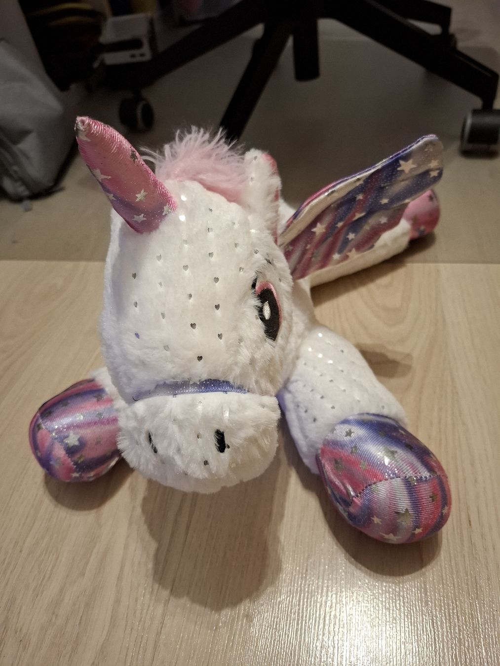 Spielzeuge: Glitzerndes Einhorn Plüschtier, neuwertig – Gebraucht aus Basel von Svidovic 1