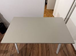 Bureau Trotten IKEA blanc 120cmx70cm