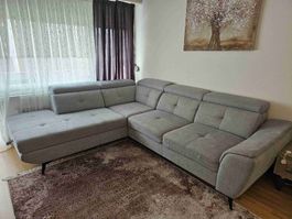 Ecksofa mit Bettfunktion und Stauraum