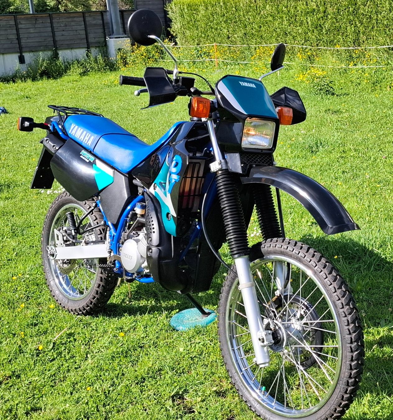 Yamaha Enduro: YAMAHA DT 125 RE – Gebraucht aus Buttes von Tulipenoire