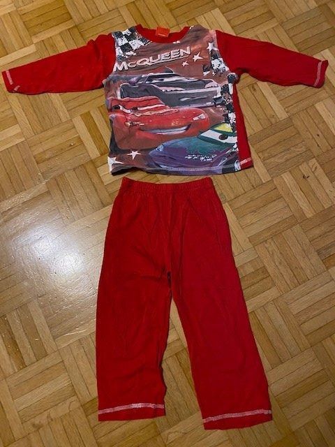 Lotti & Set di vestiti: Kleiderpaket 3-teilig Junge Gr. 110 /116 – Usato da Emmen venduto da Aribini 3