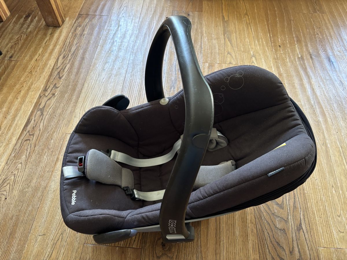 Maxi-Cosi Seggiolini per auto: Maxi-Cosi Pebble Autositz  – Usato da Leimbach TG venduto da TOAOT 1