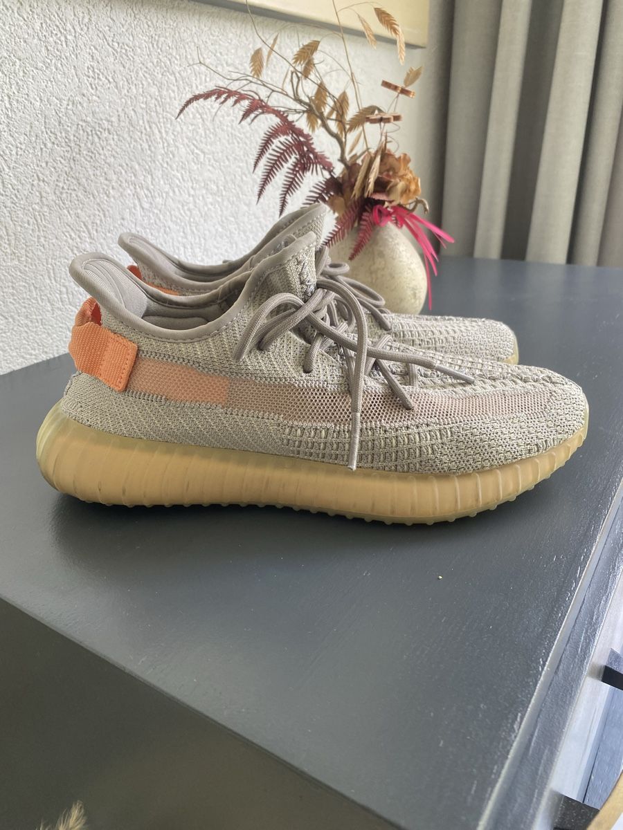 Adidas Herrenschuhe: Baskets Adidas Yeezy – Gebraucht aus Echallens von 1961zap