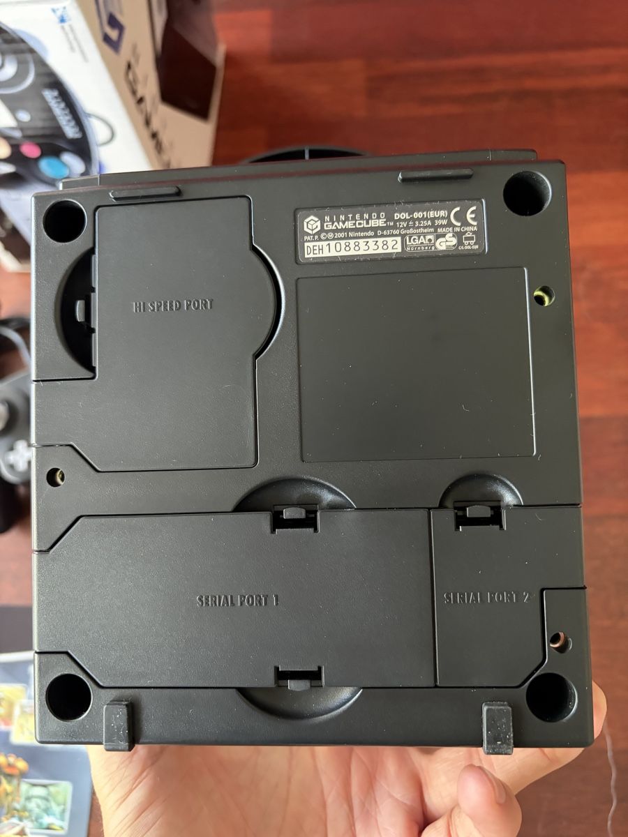 Nintendo Consoles: Gamecube Jet Black - OVP - Top Zustand – D'occasion à Baden par tob_t8gw 9