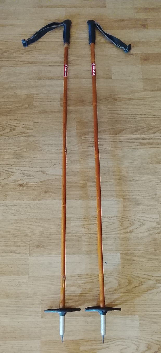 Bastoncini da sci: Bâtons de ski Skilom anciens – Usato da Couvet venduto da fat_kyl7 1