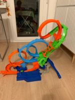 Hot Wheels Rennbahn mit Looping gebrauchter Zustand