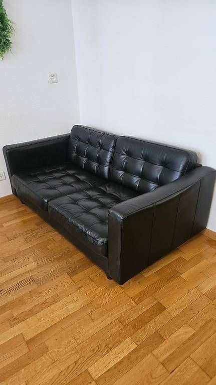 Sofas: Superbequeme Ledercouch - Neupreis CHF 1000 – Gebraucht aus Emmenbrücke von laki08