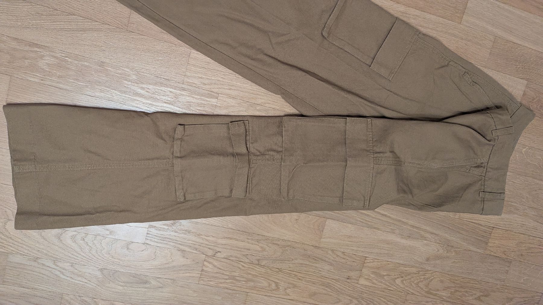 H&M Pantaloni: Hose, Gr. 38 – Nuovo e nell'imballaggio originale da Birr venduto da Liv_Nina 1