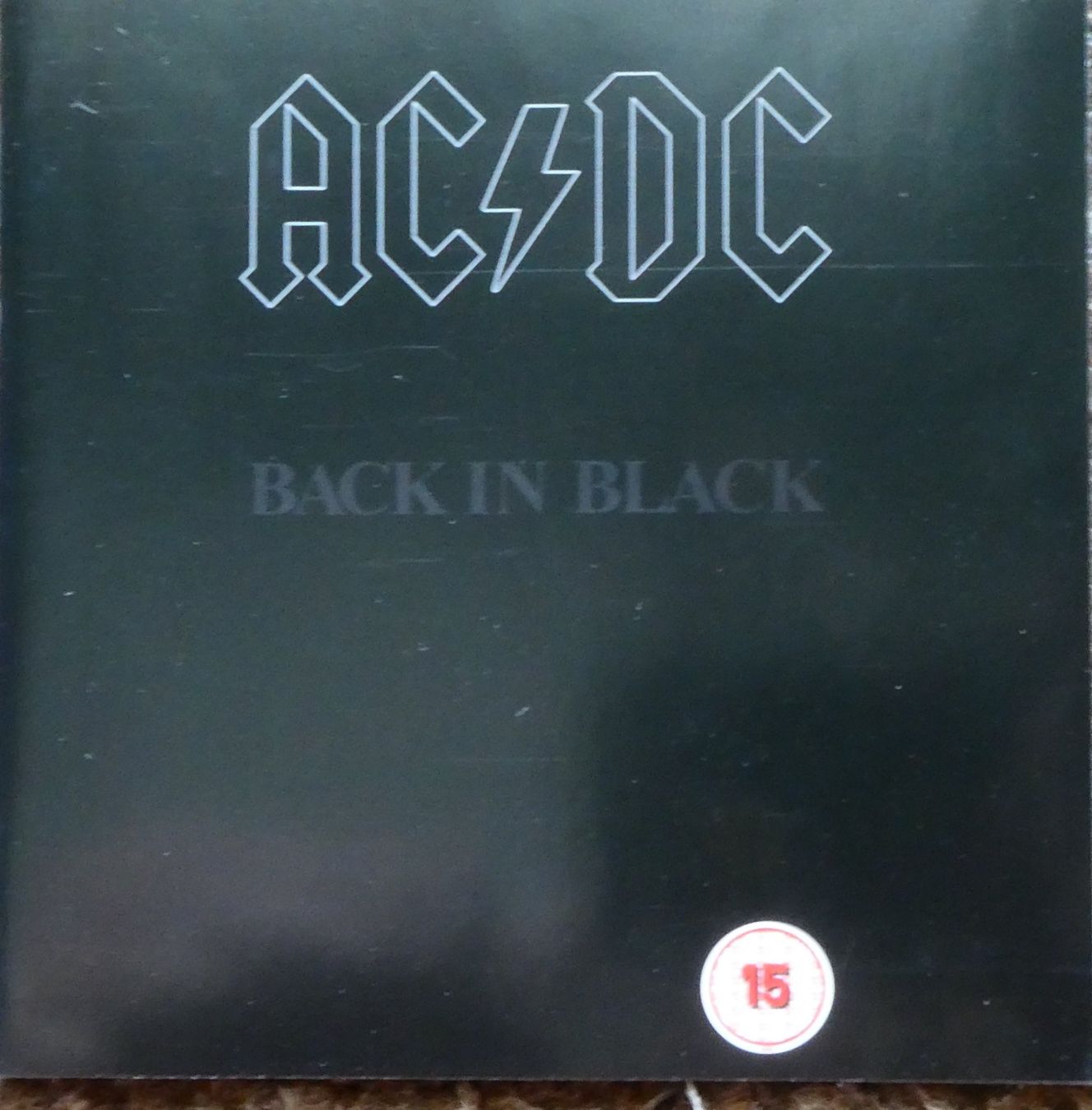 CD: AC/DC - Back in black - Dual Disc – Nuovo (secondo la descrizione) da Jegenstorf venduto da Ak50