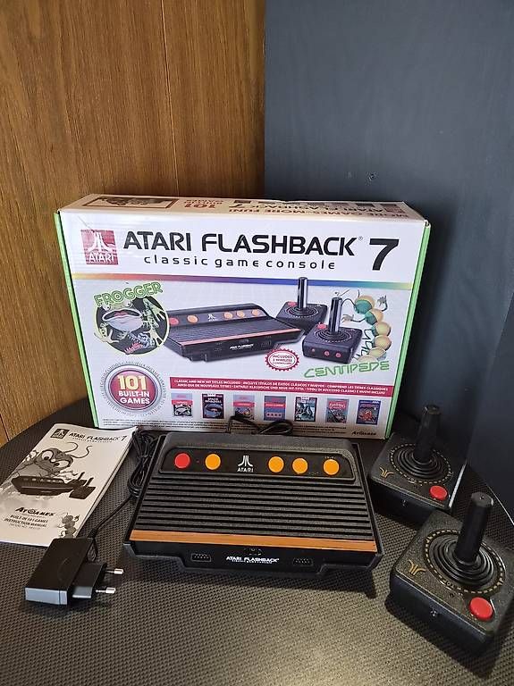 Console: Atari Flashback 7 OVP Spielekonsole 2 Wireless Controllers – Usato da Berg TG venduto da pas_mft2